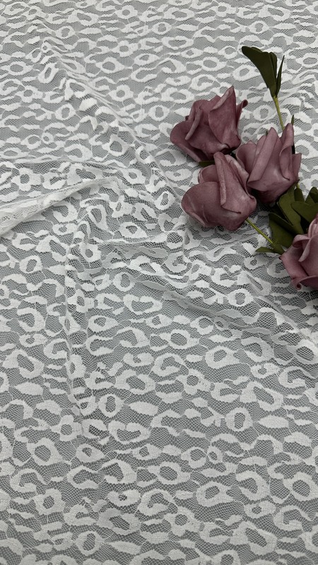 White Embroiderey Lace Fabric 100% Cotton Ivory High Quality Luxary Fabric 124CM Width